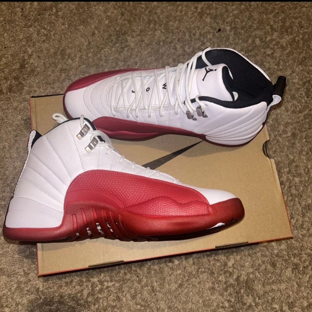 Jordan 12 Retro